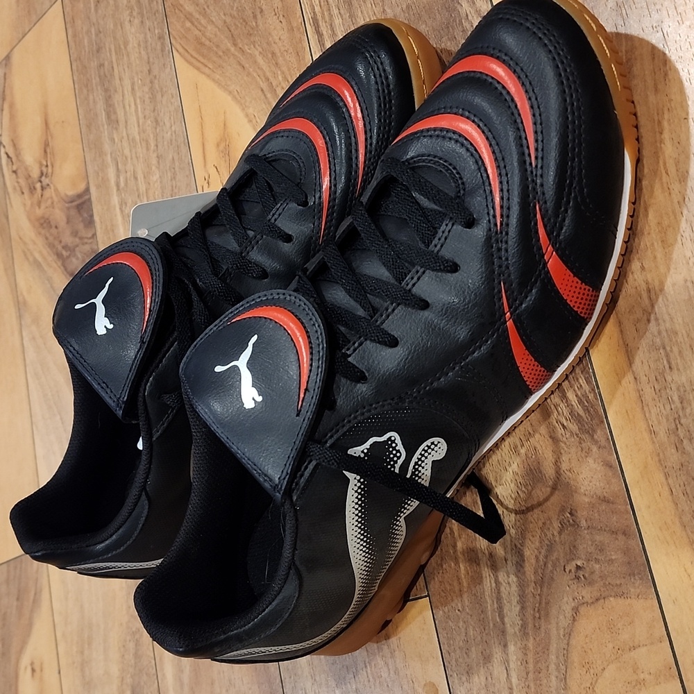 Brand new Puma Power Cat 4.10.IT